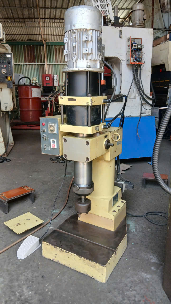 Máy tán HI SPin Máy tán HI SPin