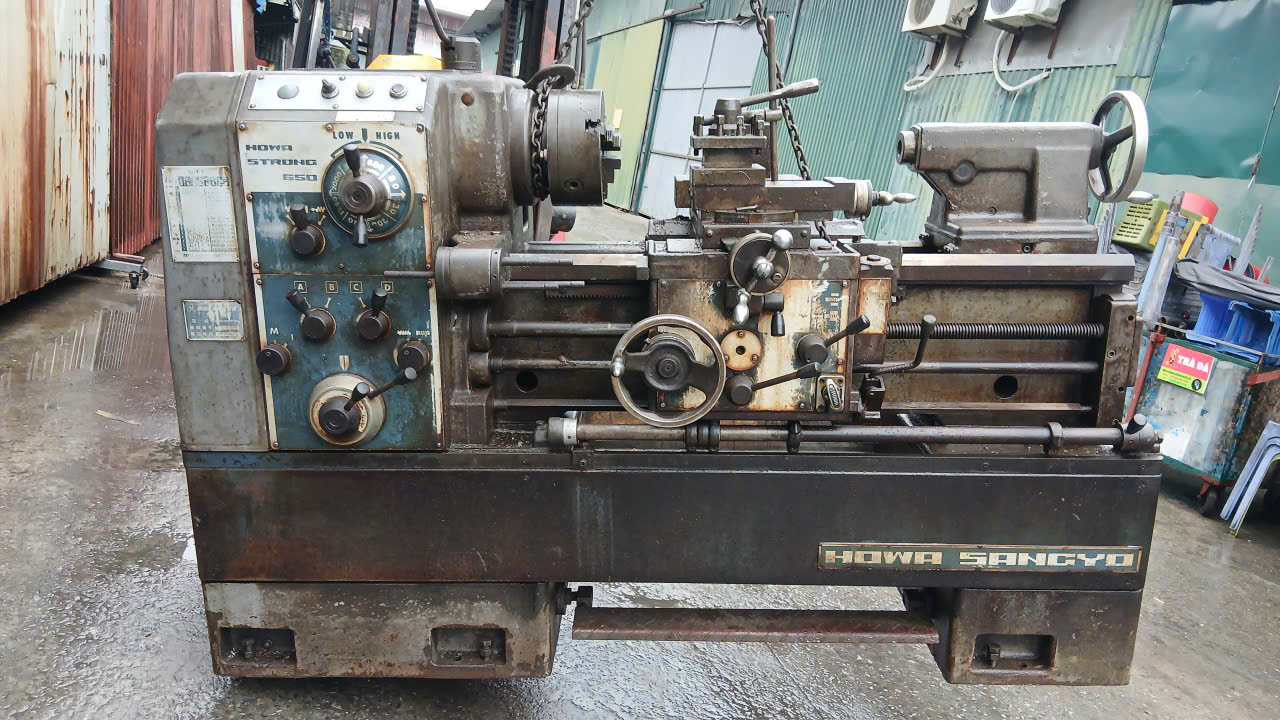Máy tiện HOWA 650 Máy tiện HOWA 650
