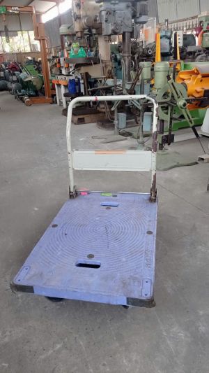 Xe đẩy bàn 300