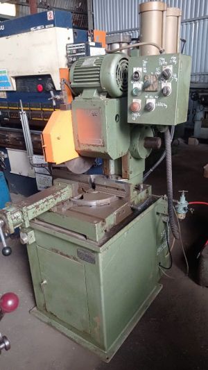 Máy cắt đĩa thủy lực tự động