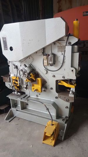 Máy đôt 5 chức năng 40T