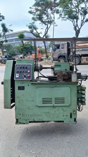 Máy tiện lục giác