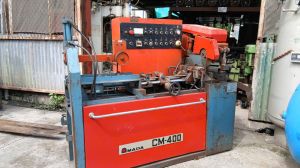 Cắt lưới CL400 cấp phôi